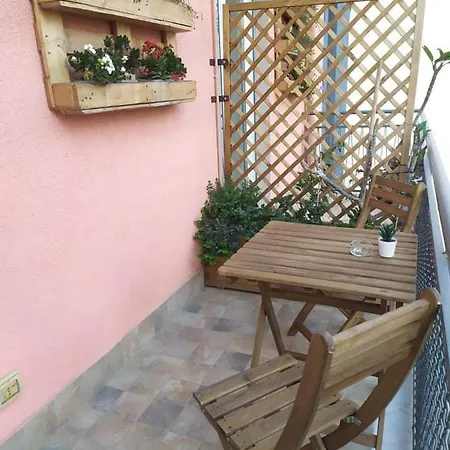 Couette-café Centre Urban Art Catane