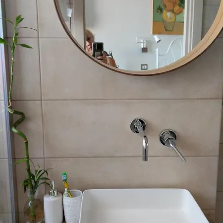 Centre Urban Art Couette-café 4*